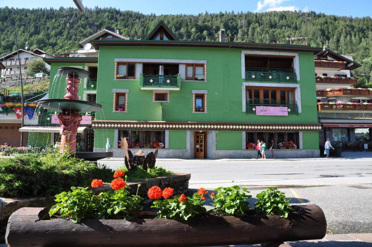 Hotel Torena Aprica Luaran gambar